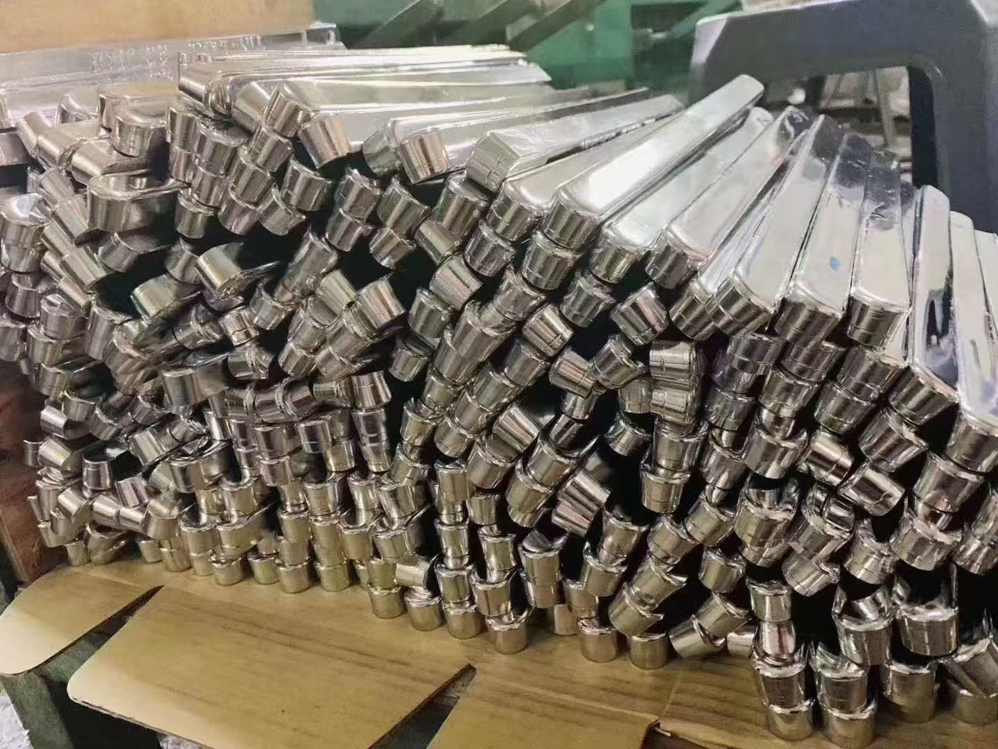 详解有铅锡条和无铅锡条的区别(图1)